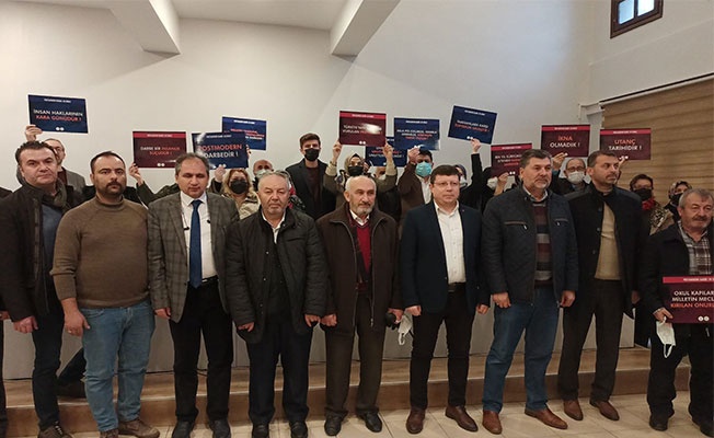 AK parti Uşak İl Başkanı Fahrettin Tuğrul; “Ne yazık ki 28 Şubat diriliğini muhafaza etmektedir”
