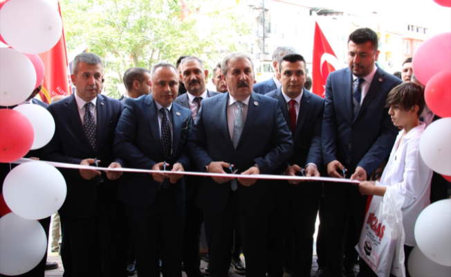 BBP Genel Başkanı Destici, Uşak'ta partisinin il binasını açtı