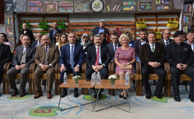 Banaz'da Türkiye'nin ilk tarım kütüphanesi açıldı
