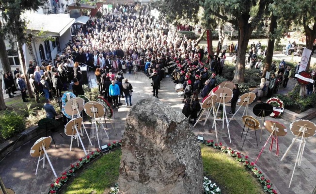 Zübeyde Hanım, Vefatının 100. Yılında Mezarı Başında Anıldı