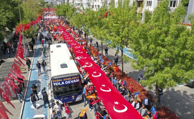 AKP Uşak İl Başkanlığınca Yürüyüş Düzenlendi.
