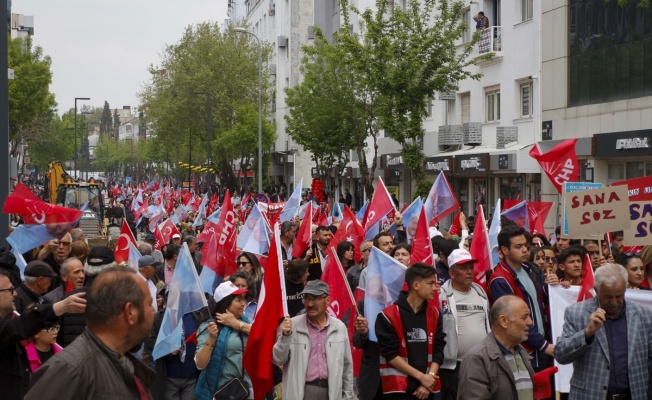 CHP Uşak İl Başkanlığınca Yürüyüş Düzenlendi.