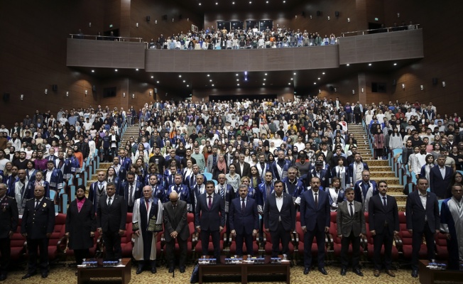 Uşak Üniversitesi Akademik Yıl Açılış Töreni Yapıldı