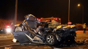 Uşak'ta Otomobil İle Kamyon Çarpıştı Feci Kazada 2 Kişi Öldü 2 Kişi Yaralandı